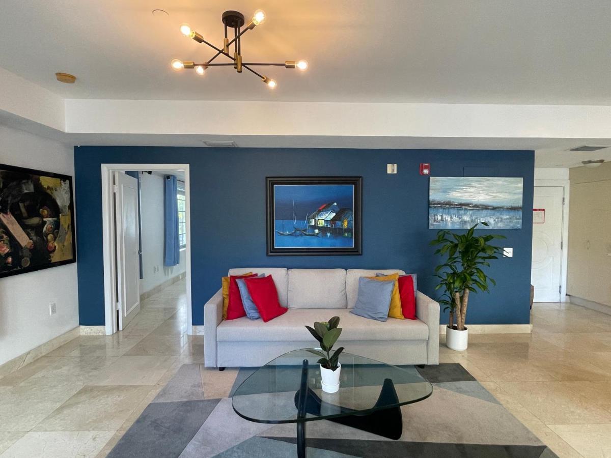 Beachfront Apt In Carlyle Hotel On Ocean Drive Miami Beach Bagian luar foto