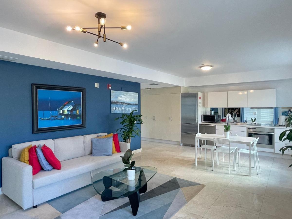 Beachfront Apt In Carlyle Hotel On Ocean Drive Miami Beach Bagian luar foto