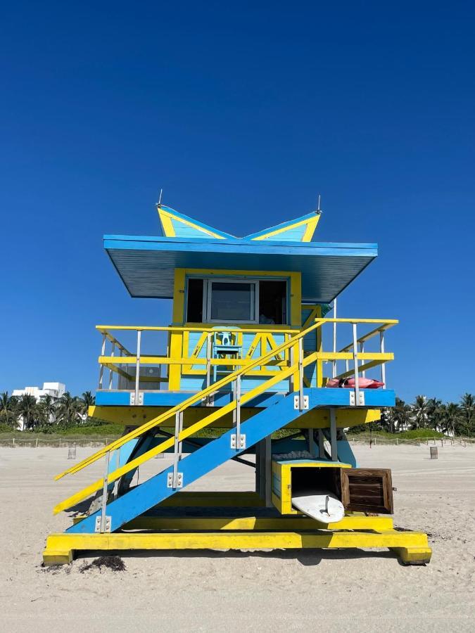Beachfront Apt In Carlyle Hotel On Ocean Drive Miami Beach Bagian luar foto